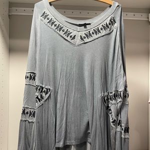 POL boutique oversized fashion top